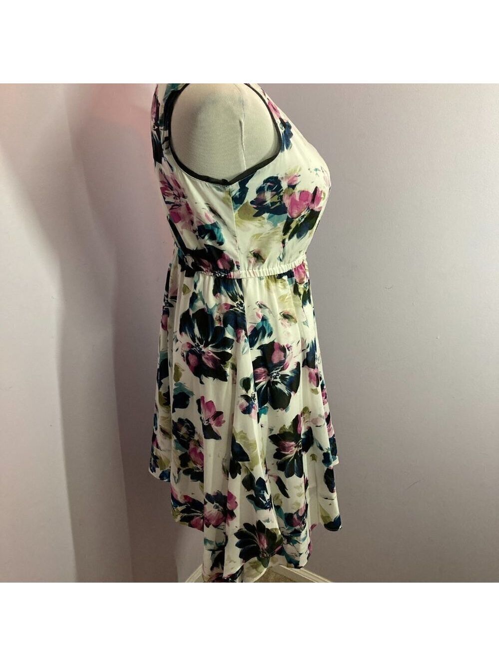 Ann Taylor & Simply Vera Dresses, NWT, Set of 2, Size 4 Petite/Small Petite - Picture 5 of 16